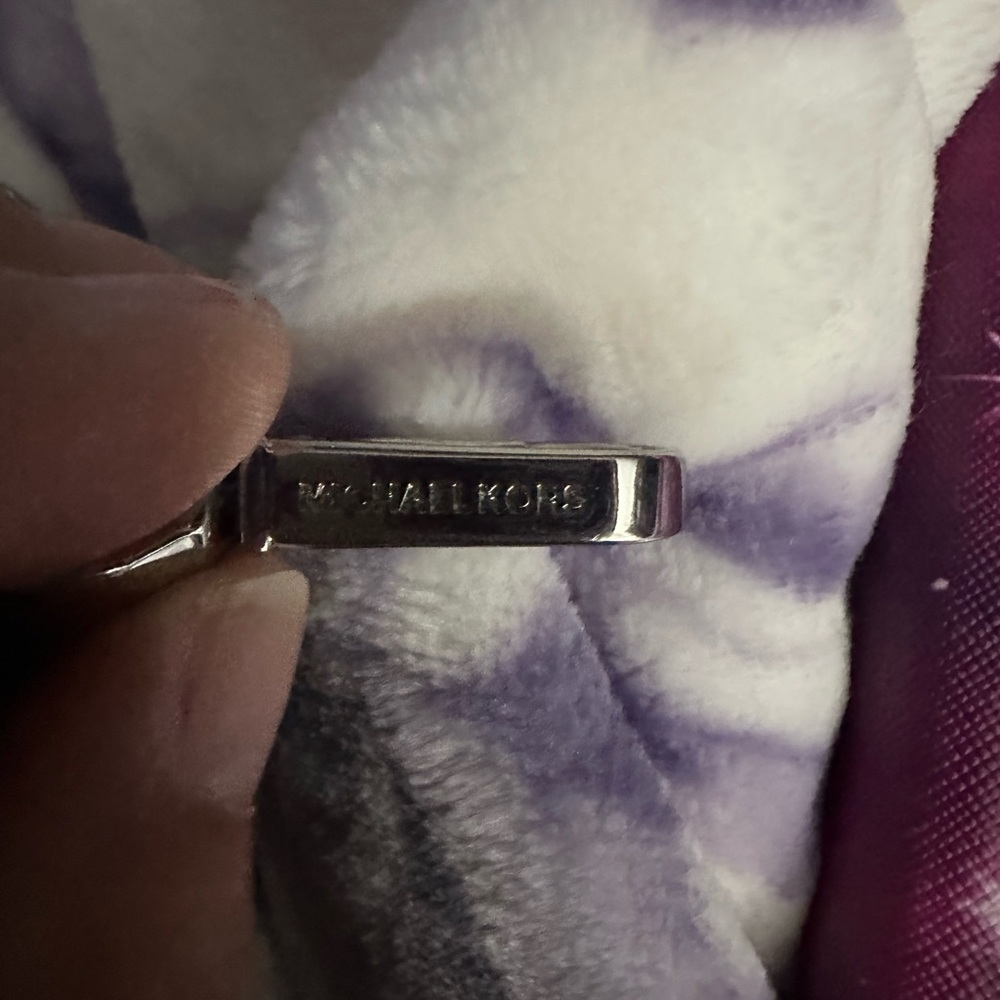 Michael Kors round coin pouch - Picture 3 of 5